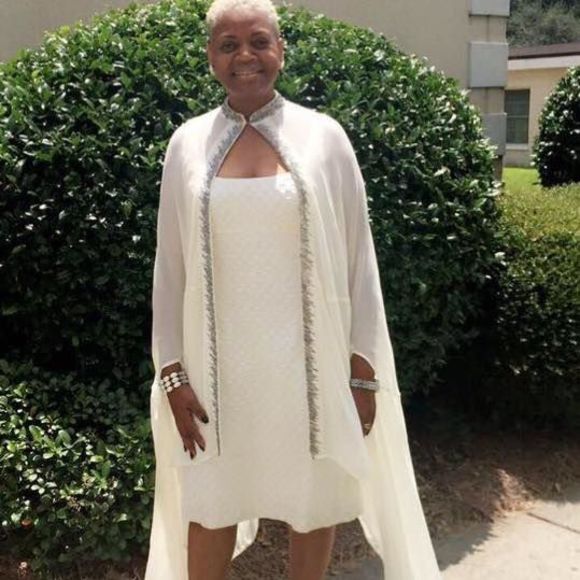 Meet your Posher, Bernictine - Picture 1 of 1